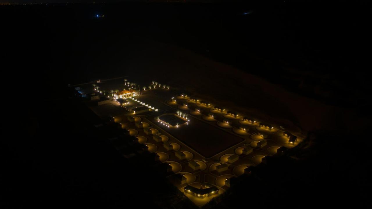 Desert Rose Camp Badīyah Exteriör bild